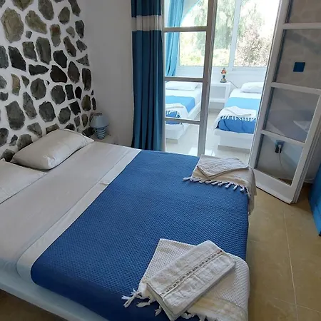 Azzurro Naxos, Azzurro I - Azzurro Ii - Azzurro Iii Naxos City
